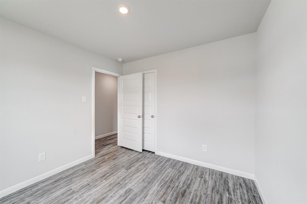 304 Paschal Road Mabank, TX 75147 - Photo 12 of 33