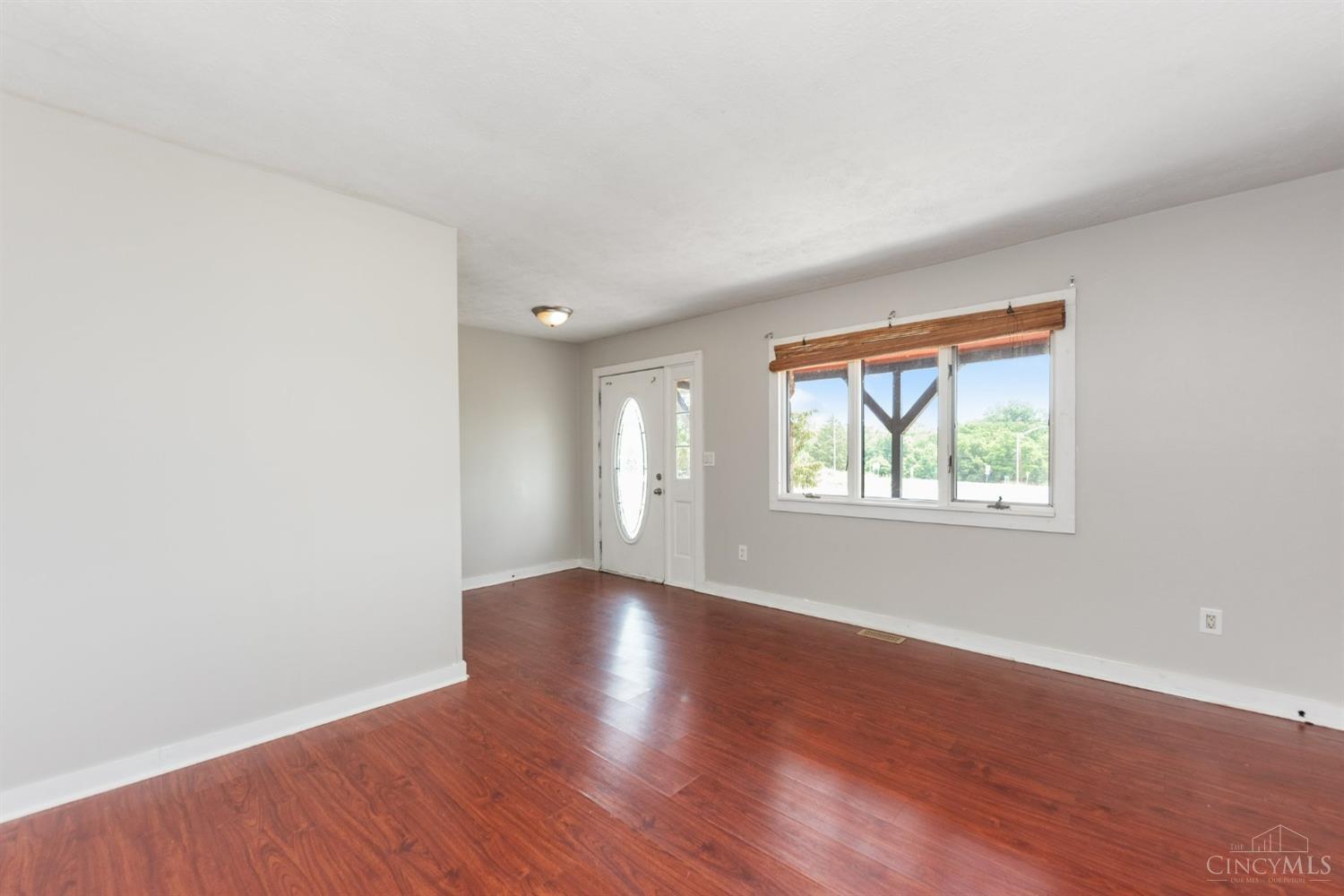 3731 Jacksonburg Road Hamilton, OH 45011 - Photo 5 of 30 Gallery Image 5