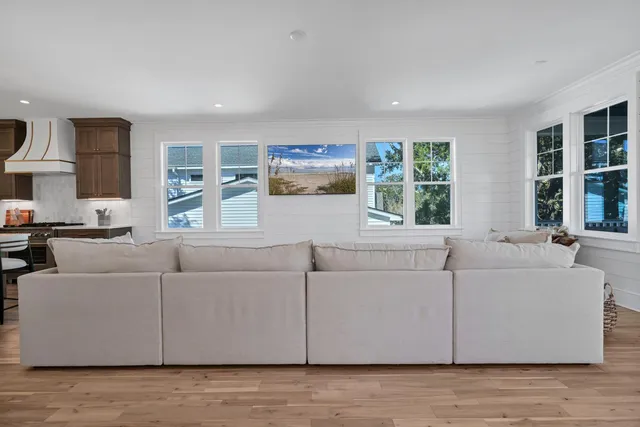 $1,696,400 | 42 Battery Park Road, Edisto Island, SC 29438