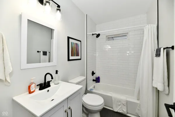 $500,000 | 2018 Prospect Street, Indianapolis, IN 46203