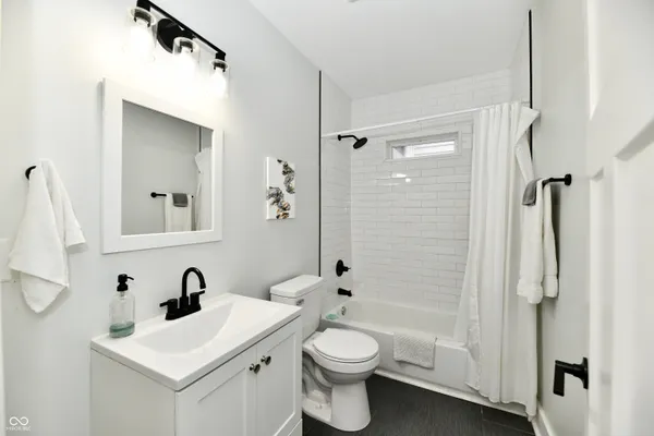 $500,000 | 2018 Prospect Street, Indianapolis, IN 46203