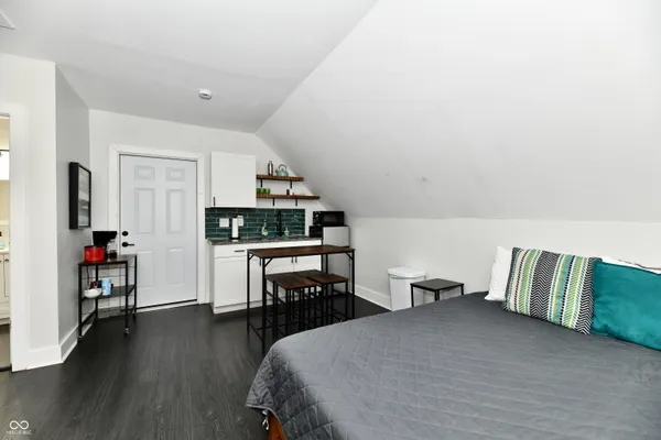 $500,000 | 2018 Prospect Street, Indianapolis, IN 46203