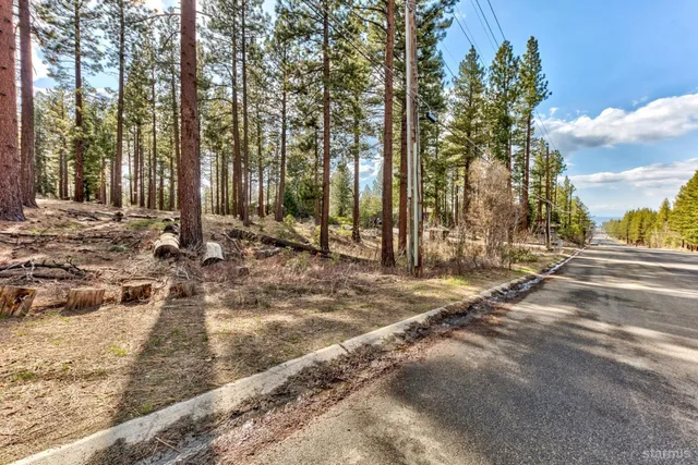 $999,000 | 1412 Ski Run Boulevard, South Lake Tahoe, CA 96150
