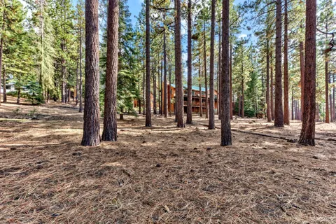 $999,000 | 1412 Ski Run Boulevard, South Lake Tahoe, CA 96150