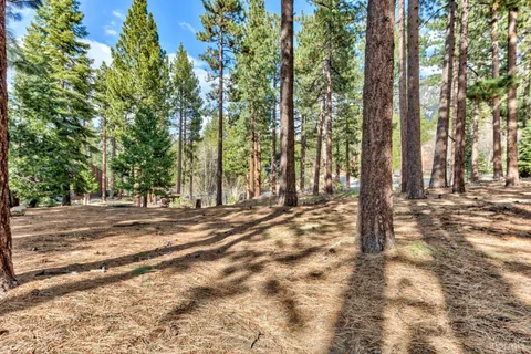 $999,000 | 1412 Ski Run Boulevard, South Lake Tahoe, CA 96150