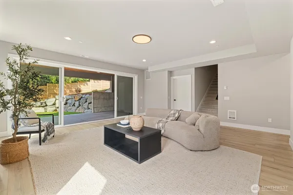 $2,249,000 | 18520 83rd Avenue Northeast, Kenmore, WA 98028