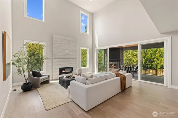 $2,249,000 | 18520 83rd Avenue Northeast, Kenmore, WA 98028