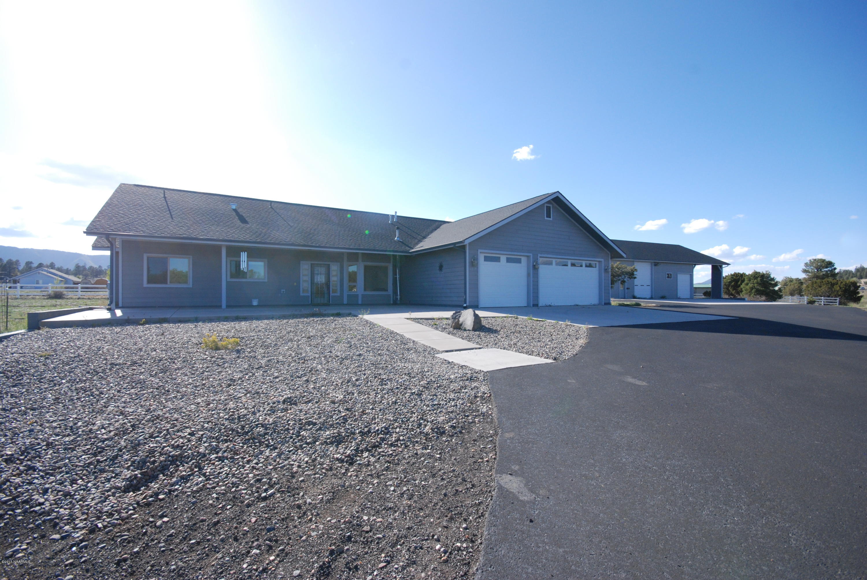 8229 Pecos Road Flagstaff, AZ 86004 - Photo 3 of 59 pecos 2 027