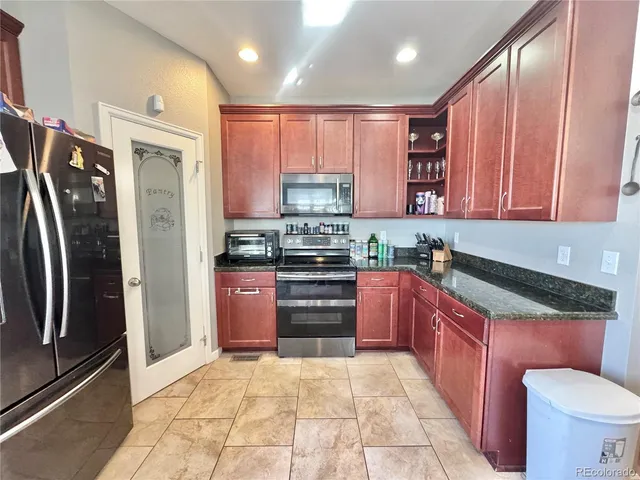 $3,300 | 12181 Village Circle West, Brighton, CO 80603