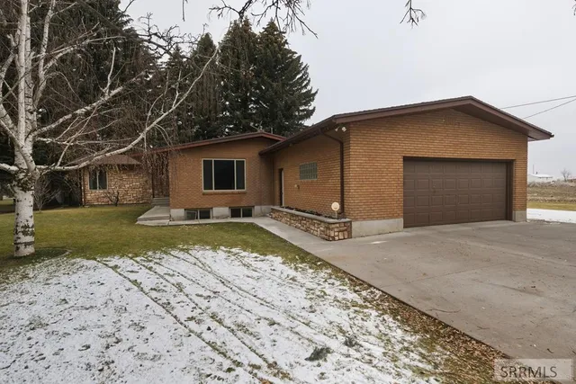 $536,000 | 10 North 600 West, Blackfoot, ID 83221