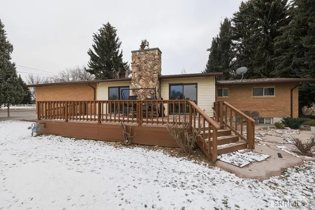 $536,000 | 10 North 600 West, Blackfoot, ID 83221