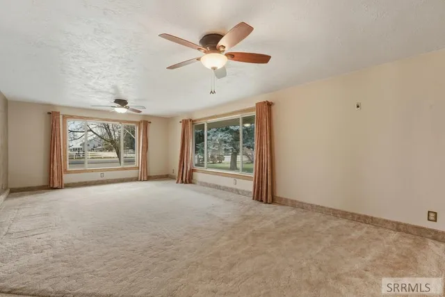 $536,000 | 10 North 600 West, Blackfoot, ID 83221