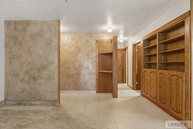 $536,000 | 10 North 600 West, Blackfoot, ID 83221