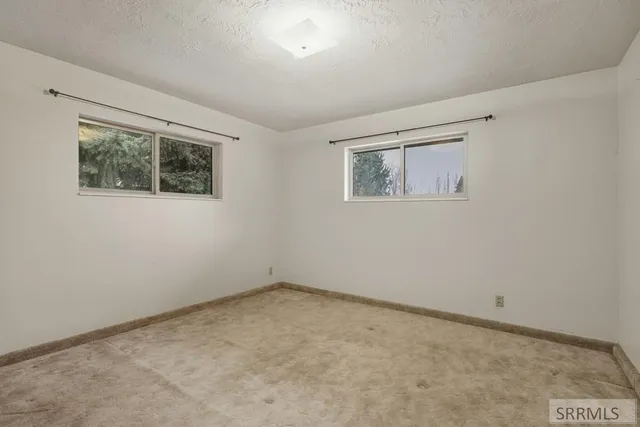 $536,000 | 10 North 600 West, Blackfoot, ID 83221