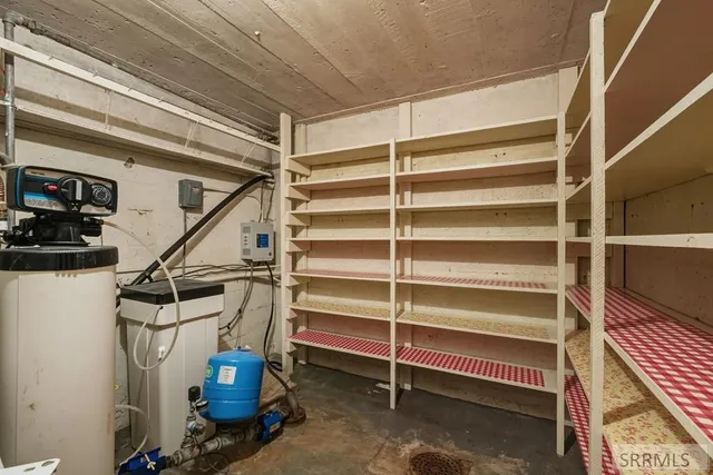 $536,000 | 10 North 600 West, Blackfoot, ID 83221