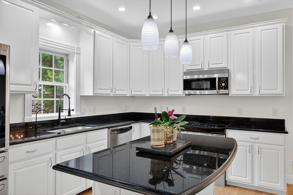 14 Pine Hill Road Framingham, MA 01701 - Photo 13 of 42