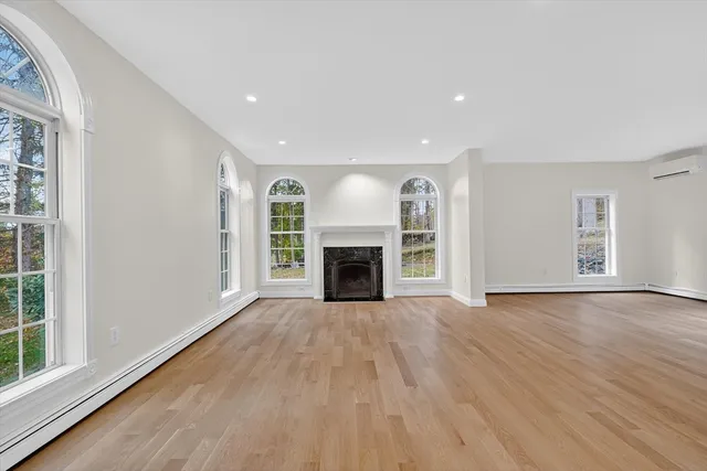 $999,900 | 14 Pine Hill Road, Framingham, MA 01701