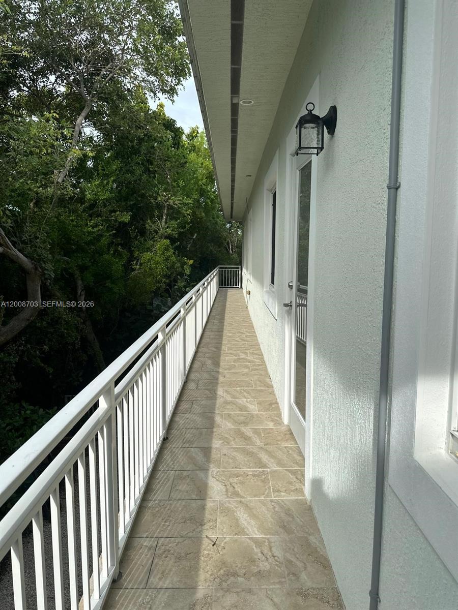 1019 Snapper Lane Key Largo, FL 33037 - Photo 15 of 37 a view of balcony