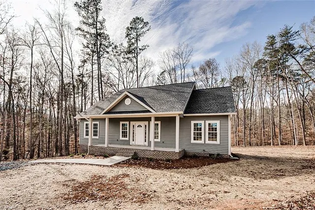 $299,900 | 942 Ponderosa Heights Place, Asheboro, NC 27205