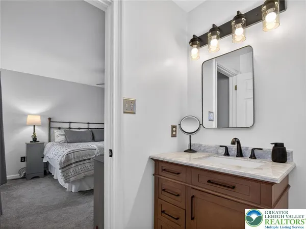 $485,900 | 2040 Valley View Drive, Quakertown, PA 18951