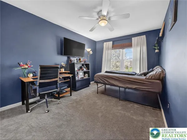 $485,900 | 2040 Valley View Drive, Quakertown, PA 18951