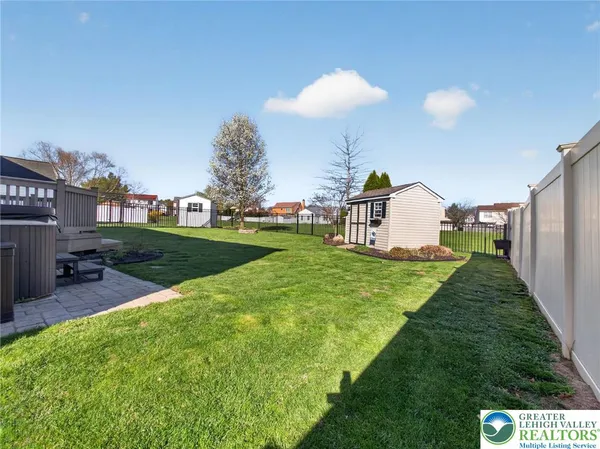 $485,900 | 2040 Valley View Drive, Quakertown, PA 18951