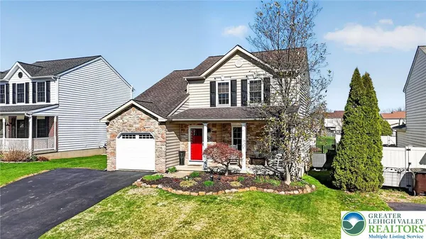 $485,900 | 2040 Valley View Drive, Quakertown, PA 18951