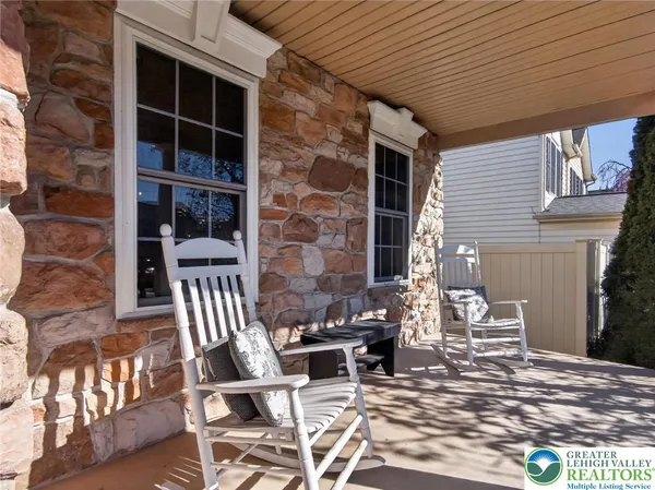 $485,900 | 2040 Valley View Drive, Quakertown, PA 18951