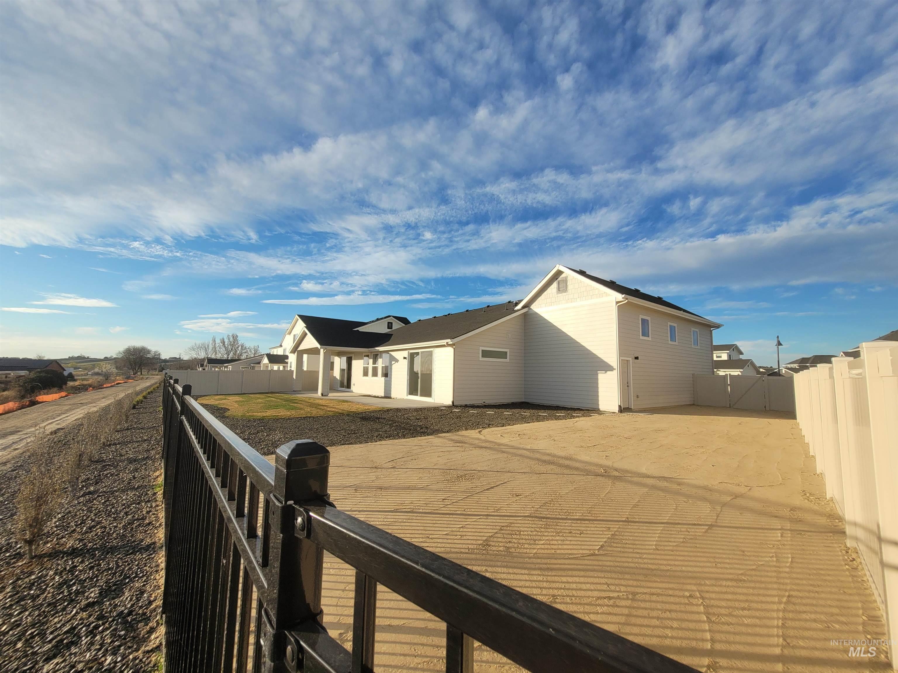 12557 West Wayfaring Drive Star, ID 83669 - Photo 19 of 25