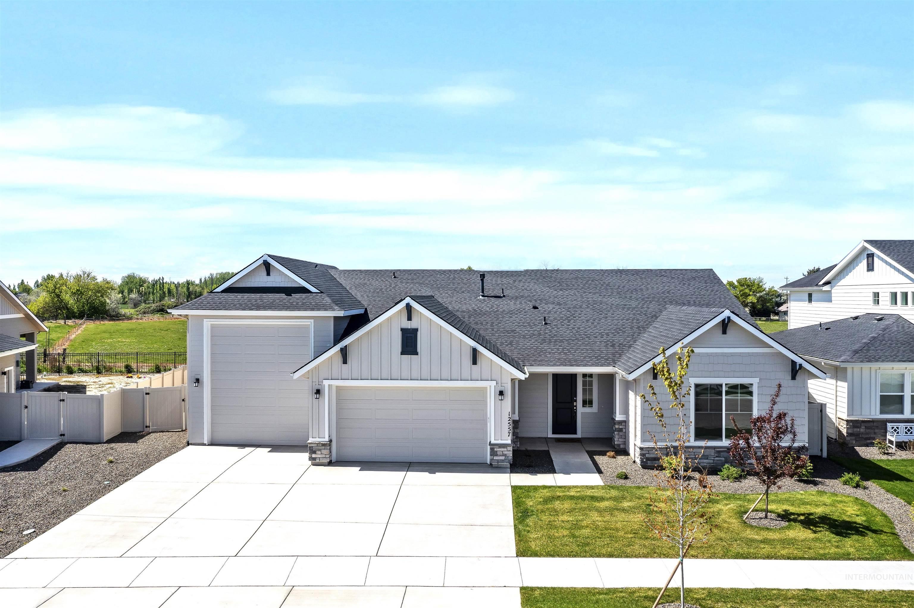 12557 West Wayfaring Drive Star, ID 83669 - Photo 3 of 25