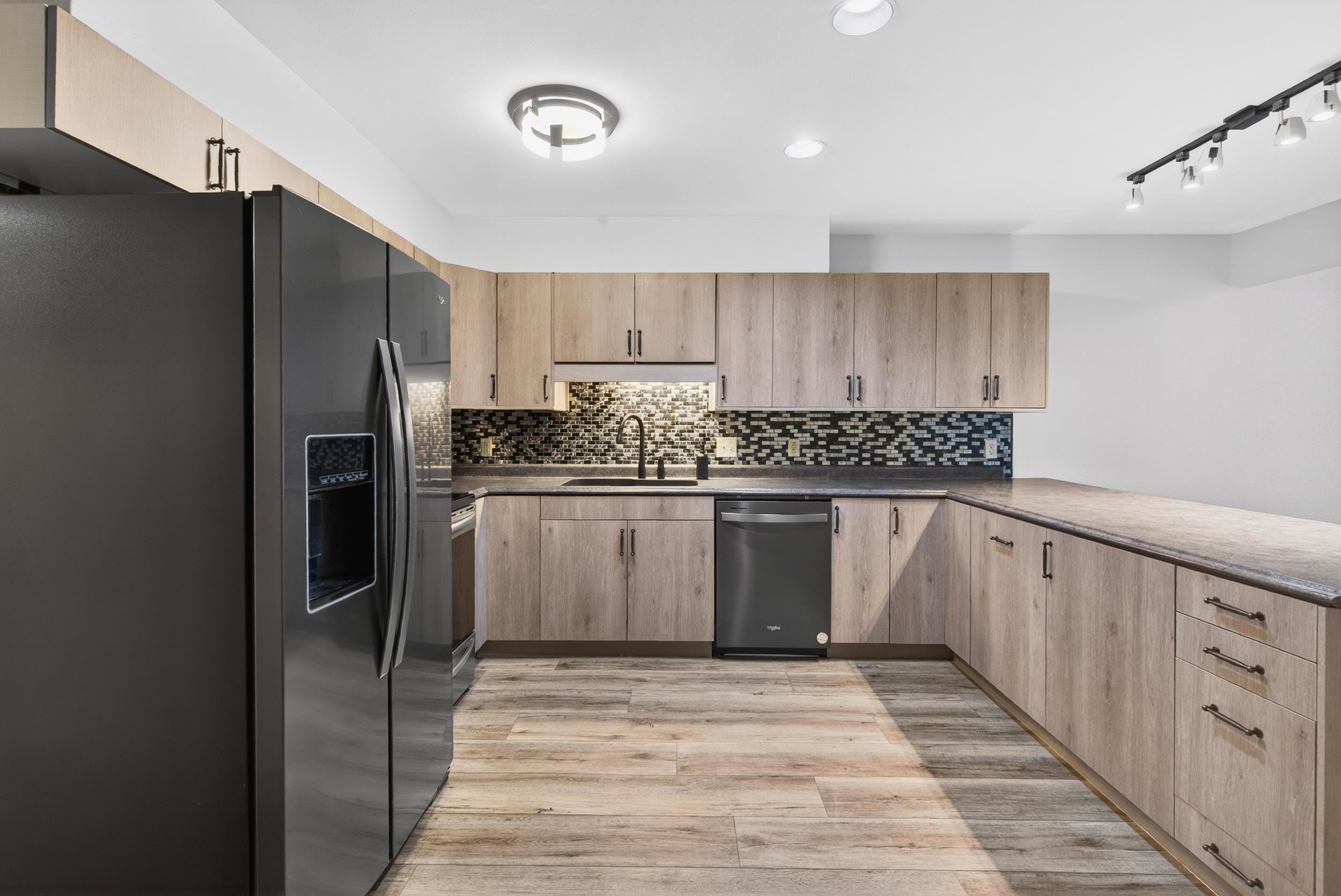 511 West Griswold Street, Unit 4 Ripon, WI 54971 - Photo 5 of 32