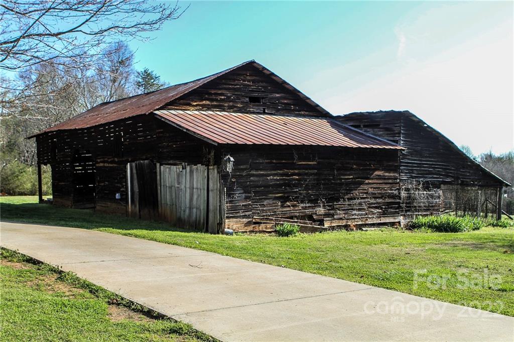 717 Trinity Church Road Mooresboro, NC 28114 - Photo 13 of 47 Gallery Image 13