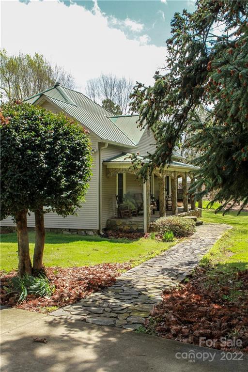 717 Trinity Church Road Mooresboro, NC 28114 - Photo 4 of 47 Gallery Image 4