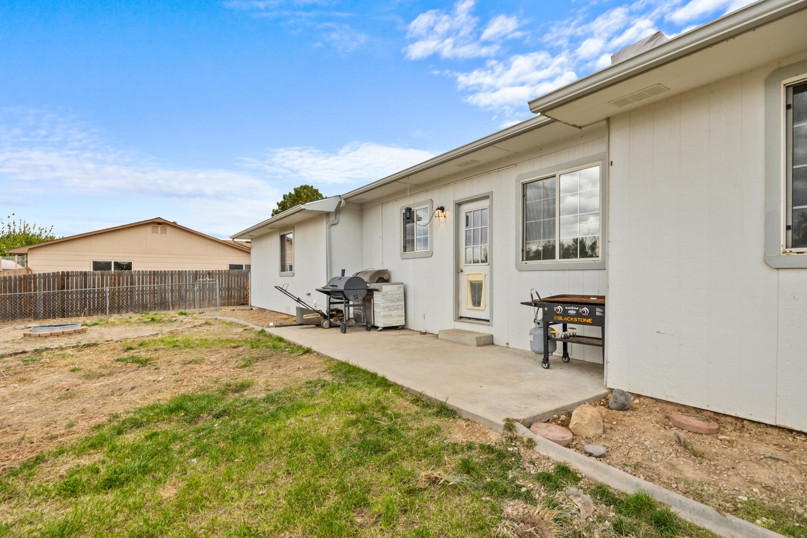 2702 B Road Grand Junction, CO 81503 - Photo 7 of 24 Gallery Image 7