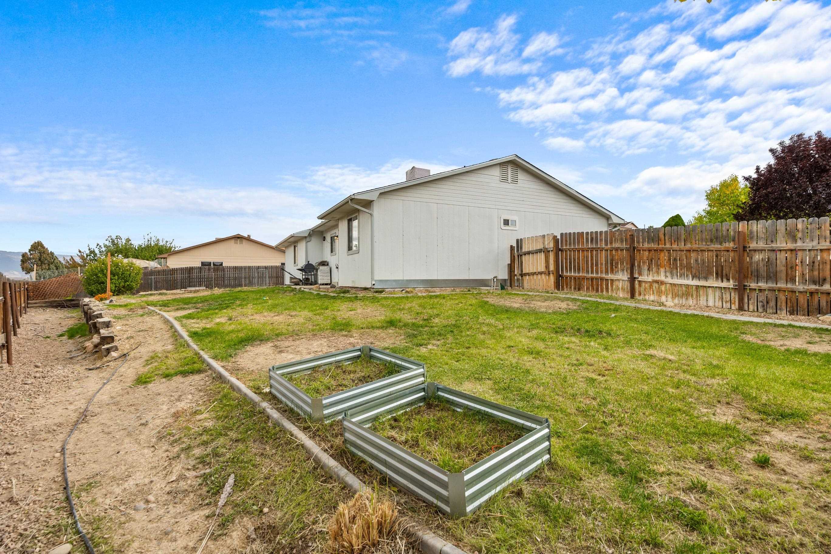 2702 B Road Grand Junction, CO 81503 - Photo 8 of 24 Gallery Image 8