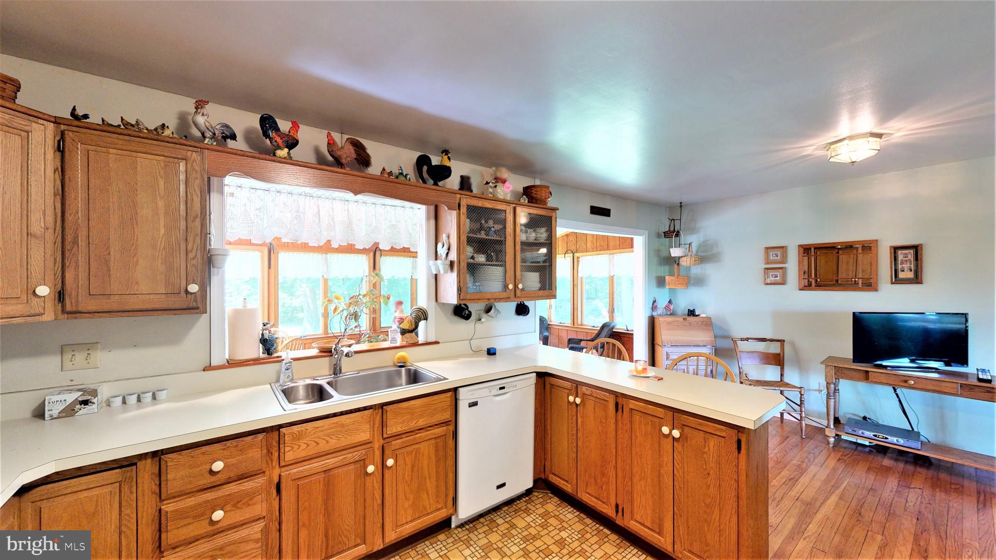 5690 Worthington Road Doylestown, PA 18902 - Photo 12 of 67