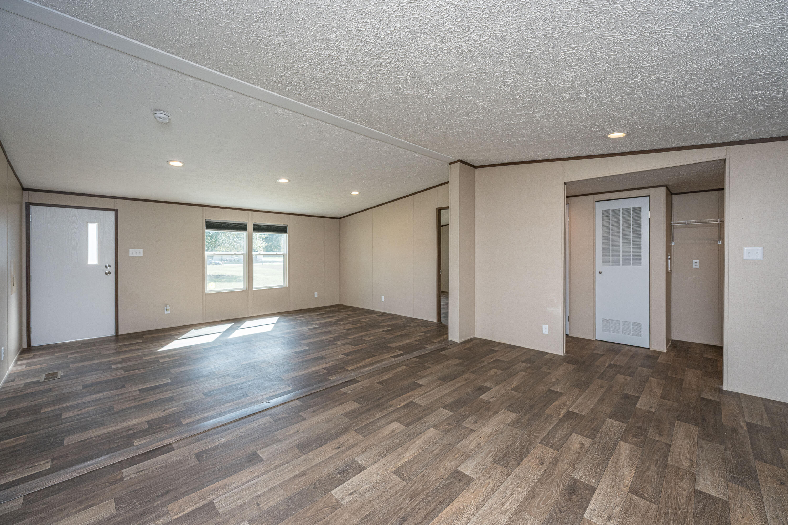 268 Rodeo Drive Eutawville, SC 29048 - Photo 12 of 83 268RodeoDr014