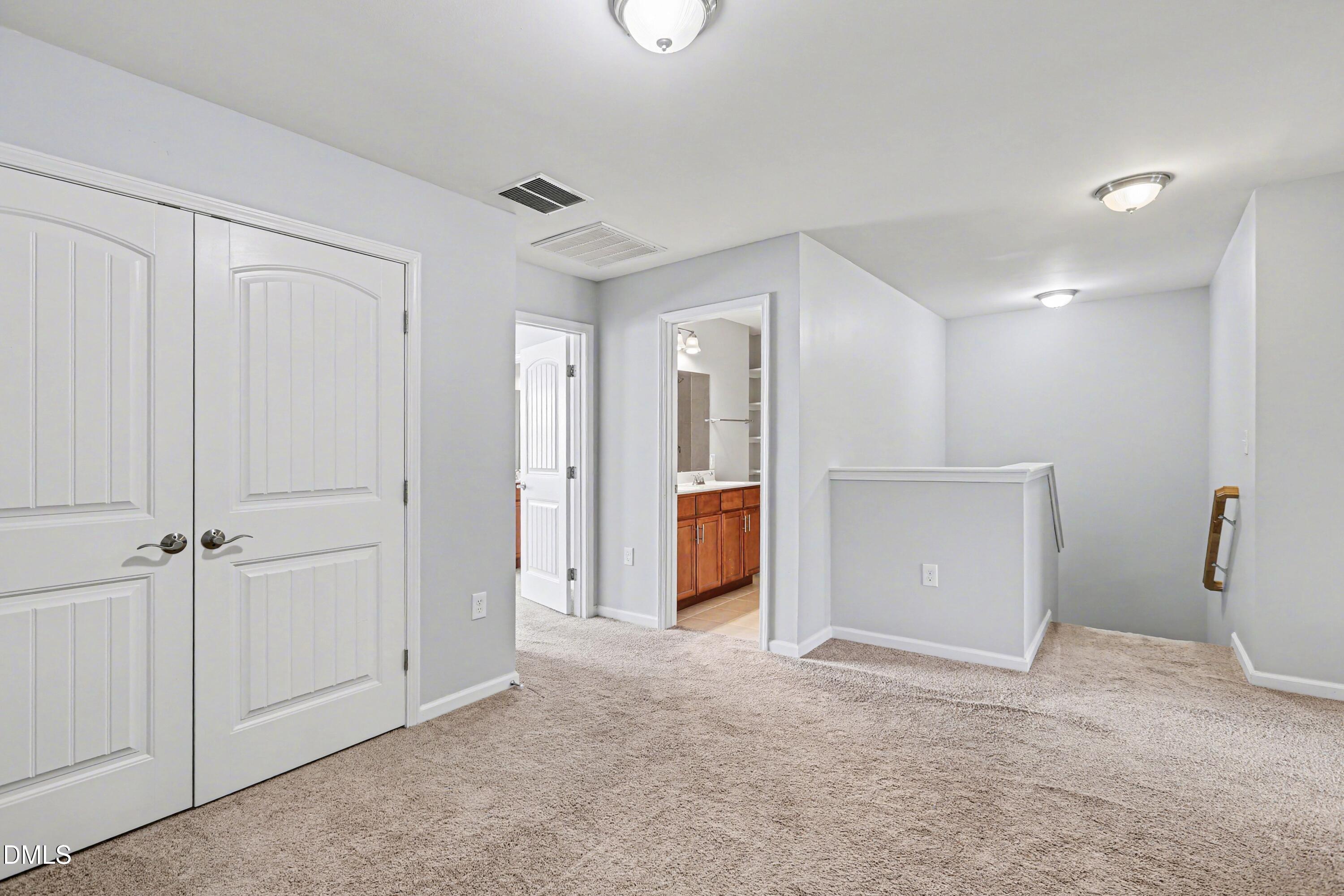 6305 Yates Mill Pond Road Raleigh, NC 27606 - Photo 21 of 39 015_file_3155