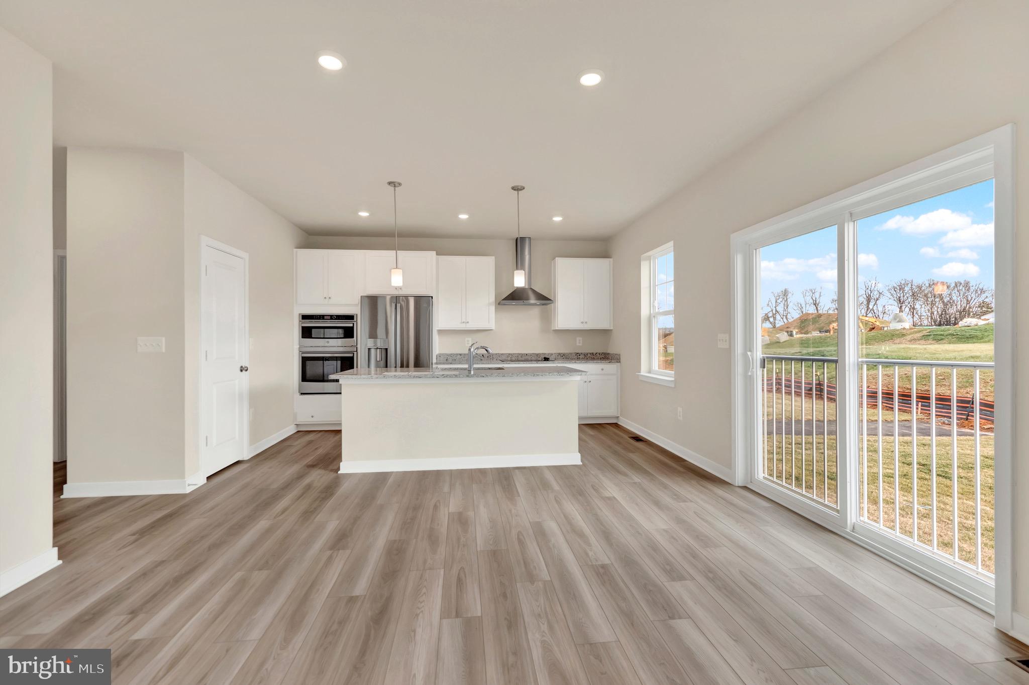 44 Forest Grove Avenue Ranson, WV 25438 - Photo 8 of 24