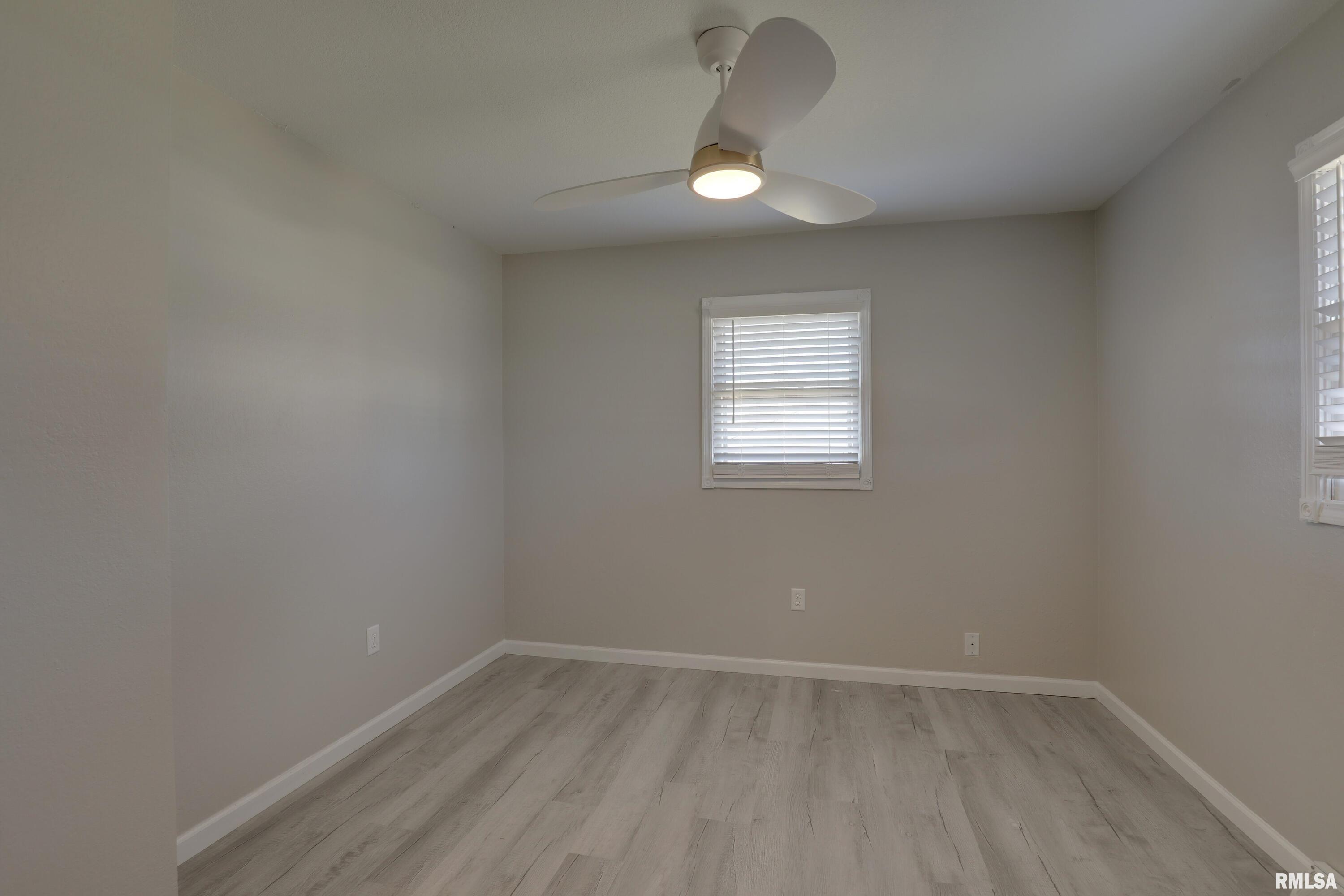 506 Magnolia Street Payson, IL 62360 - Photo 16 of 30