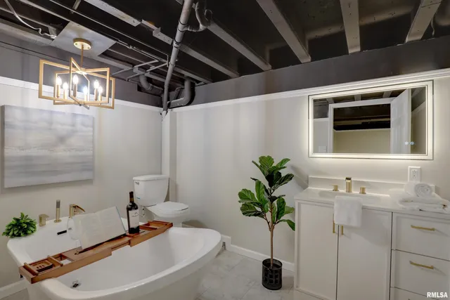 $180,000 | 506 Magnolia Street, Payson, IL 62360