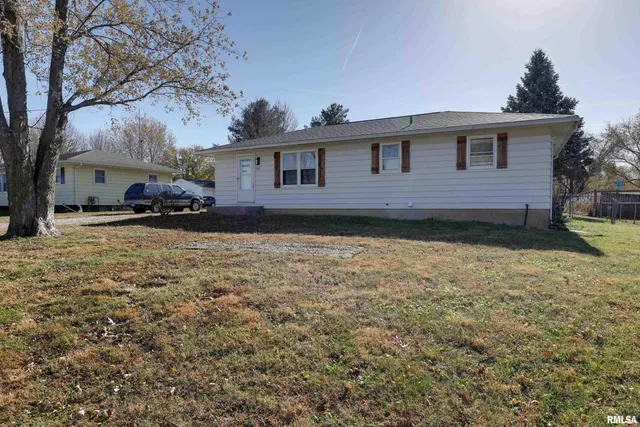 $180,000 | 506 Magnolia Street, Payson, IL 62360