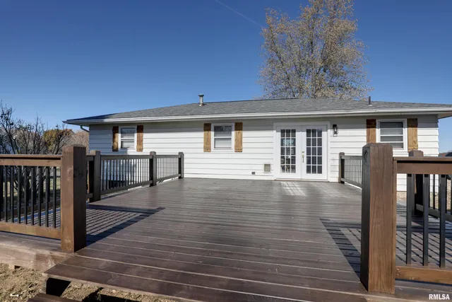 $180,000 | 506 Magnolia Street, Payson, IL 62360