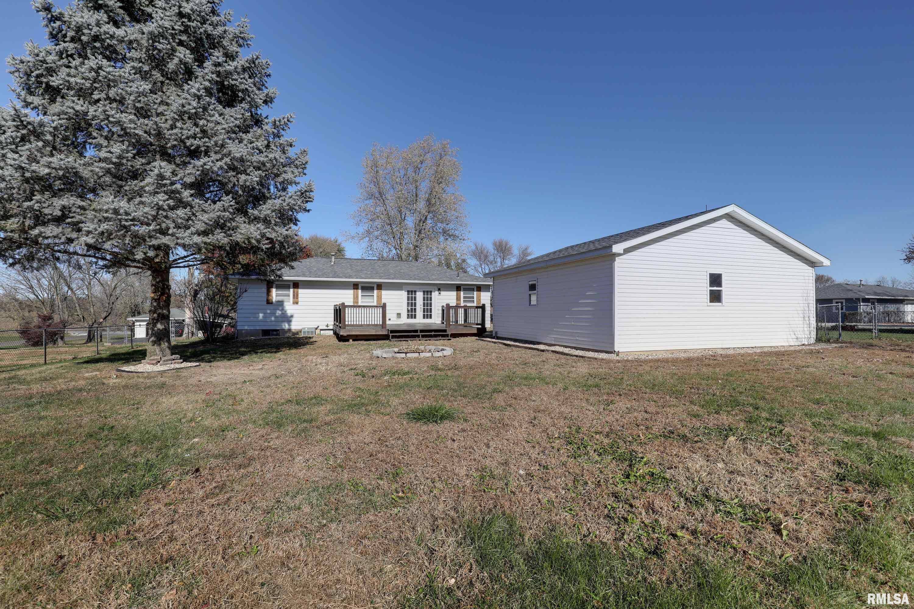 506 Magnolia Street Payson, IL 62360 - Photo 26 of 30