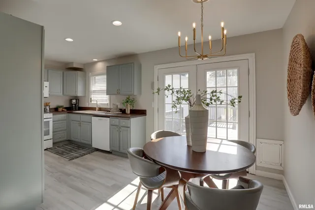 $180,000 | 506 Magnolia Street, Payson, IL 62360