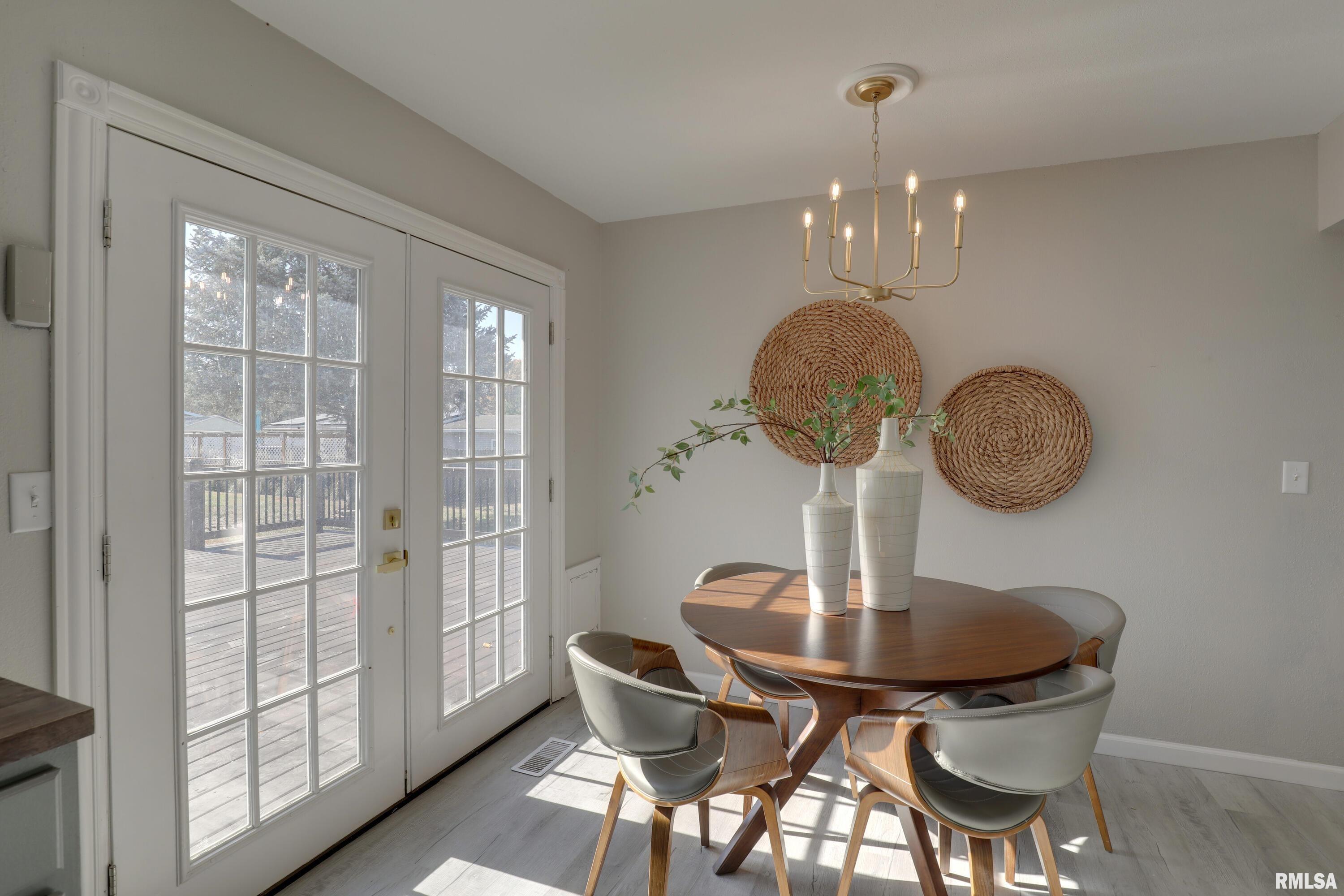 506 Magnolia Street Payson, IL 62360 - Photo 9 of 30