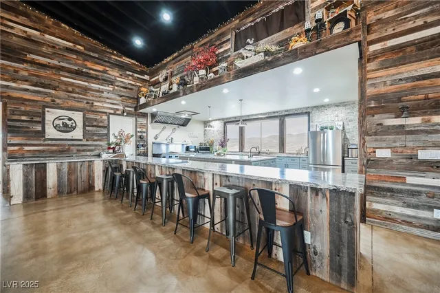 $1,695,000 | 6510 Sunset Drive, Caliente, NV 89008