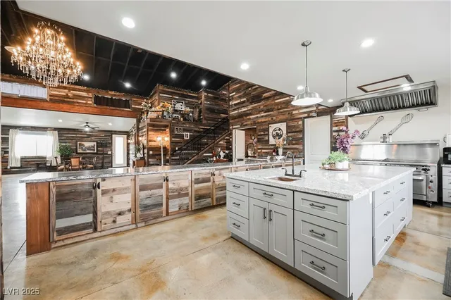 $1,695,000 | 6510 Sunset Drive, Caliente, NV 89008