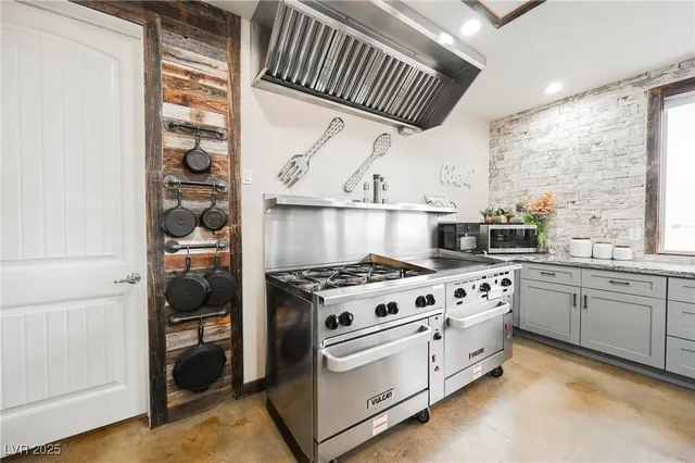 $1,695,000 | 6510 Sunset Drive, Caliente, NV 89008