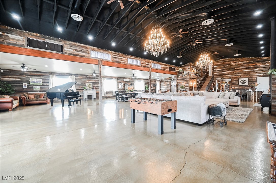 6510 Sunset Drive Caliente, NV 89008 - Photo 29 of 84 Common area featuring high vaulted ceiling